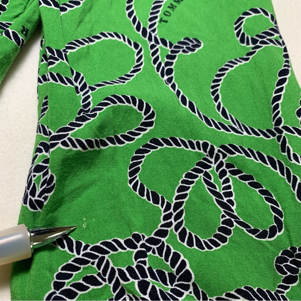 Tommy Hilfiger Top Women's Long Sleeve V Neck Smocked Back Crop‎ Green Size S - Picture 16 of 16